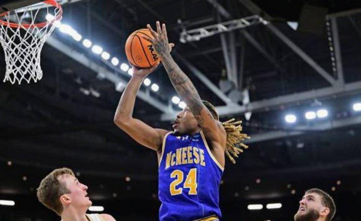 包含火箭背靠背比赛遭遇疲劳，全场失利的词条